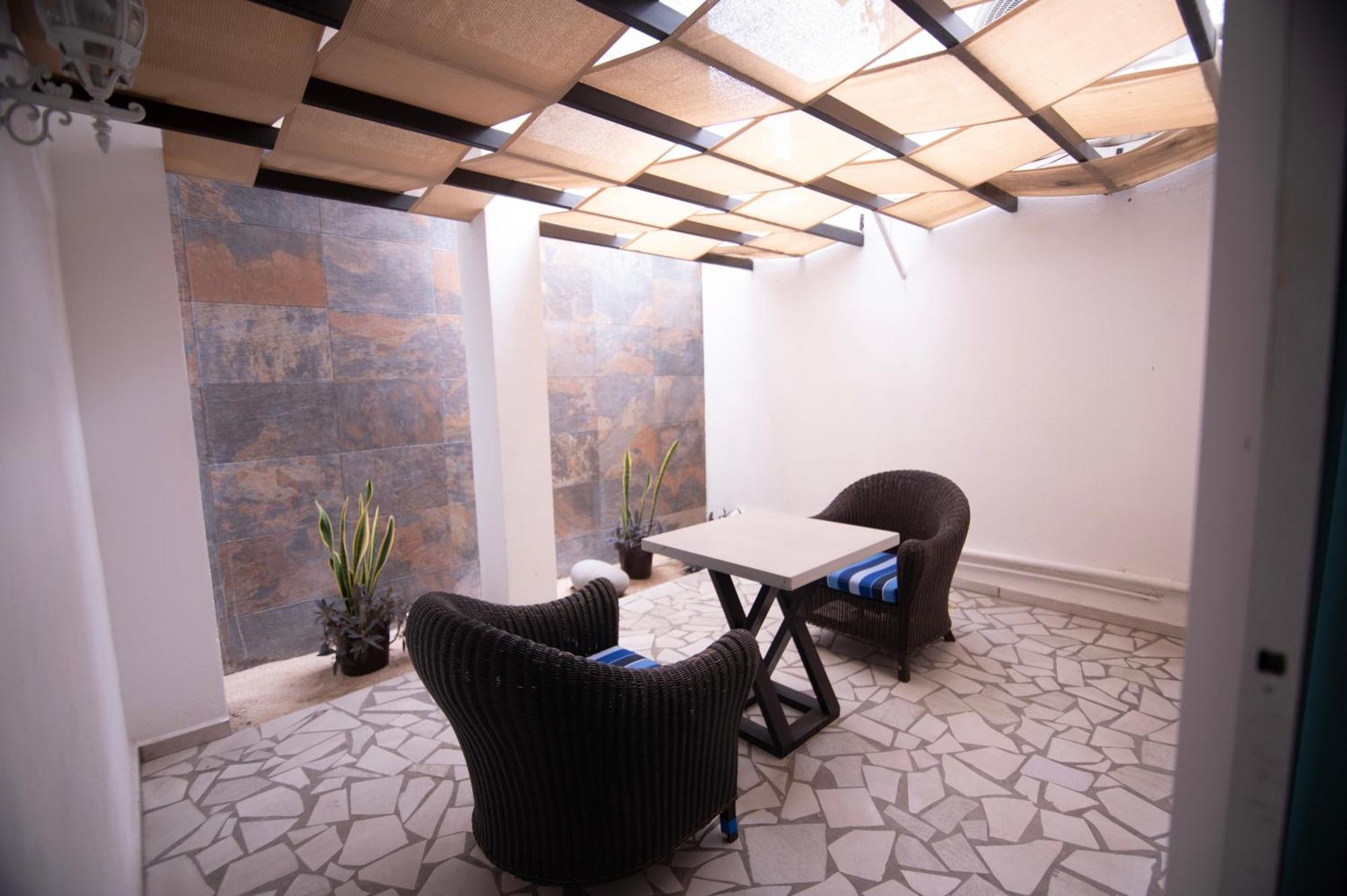 Hblue Hotel La Paz