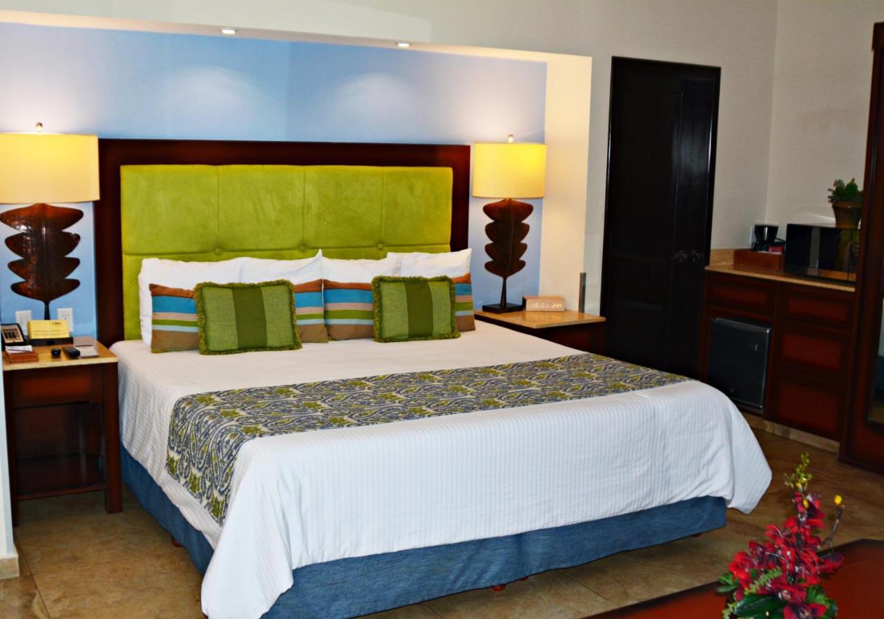 Hblue 3* La Paz