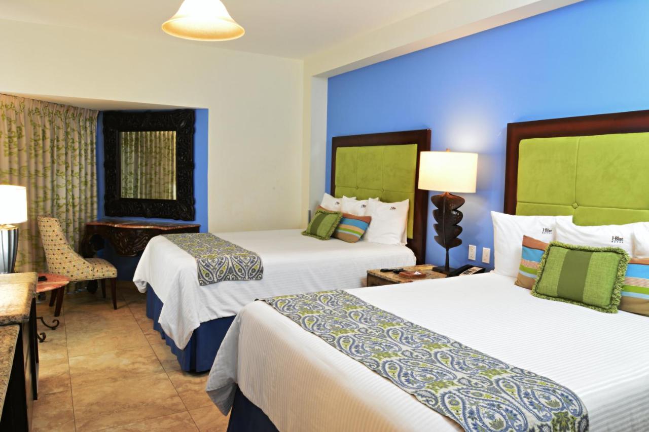 Hblue Hotel