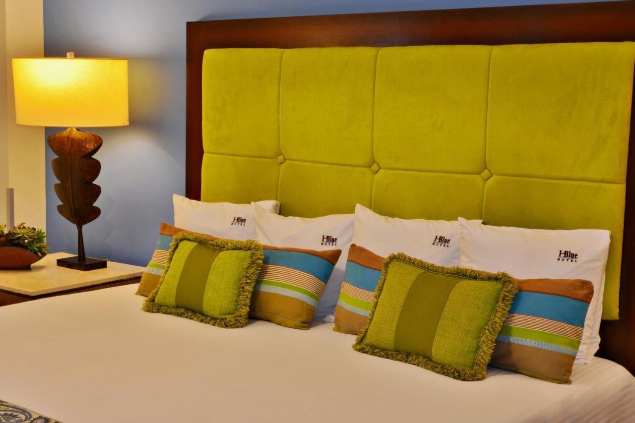 Hblue Hotel La Paz
